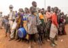 Gruppe mennesker i DR Congo.