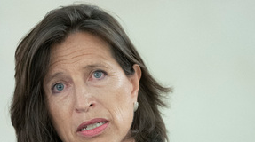 UN-Sprecherin Melissa Fleming: Folgen der Corona-Krise werden die größte Herausforderung für die UN seit ihrer Gründung Melissa Fleming zu Covid-19 Herausforderungen für die UN