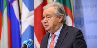 Ο Γενικός Γραμματέας του ΟΗΕ, Αντόνιο Γκουτέρες, ενημερώνει τους δημοσιογράφους για την κατάσταση στην Δημοκρατική Δημοκρατία του Κονγκό (ΔΔΚ).