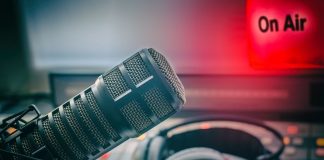 Radio mic on air