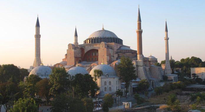 UN agencies urge Turkey not to abandon international accord protecting women