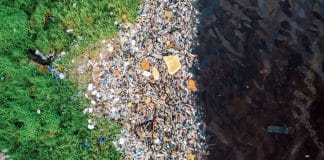Photo of plastic pollution by Olivier Girard (UNEP)