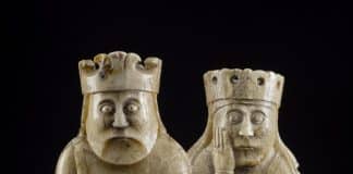 A king and queen from the so called Lewis chess set from the 12th century. Photo: National Museum of Scotland/Wikimewdia Commons/ CC BY-SA 4.0
