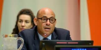Simon Stiell was appointed Executive Secretary of the United Nations Framework Convention on Climate Change (UNFCCC) in 2022. Earlier he was a government minister in Grenada. © UN Photo/Loey Felipe