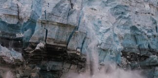 el derretimiento de un glaciar