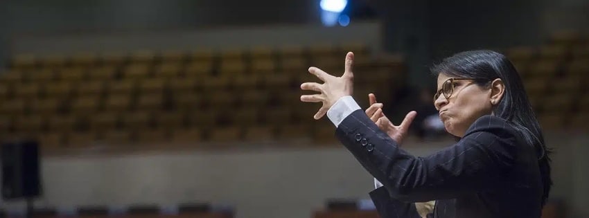 Maleni Chaitoo, Kansainvälisen vammaisliiton (International Disability Alliance) edustaja, puhuu Kansainvälisen vammaisten päivän tilaisuudessa (2015). Kuva: UN Photo/Amanda Voisard