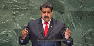 Venezuelan presidentti Nicolás Maduro puhumassa YK:n yleiskokoukselle vuonna 2018. Kuva: UN Photo/Cia Pak 