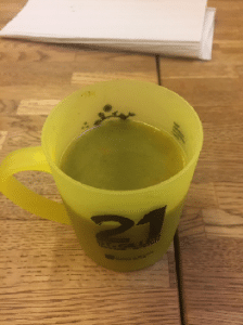 Tasse-avec-soupe
