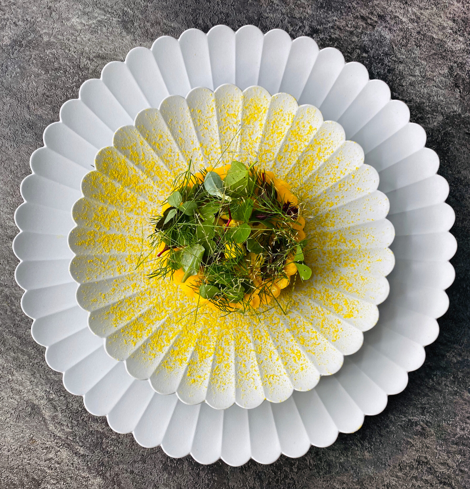 Repas gastronomique réalisé par le chef Florent Pietravalle distingué par l'Étoile verte du guide Michelin.