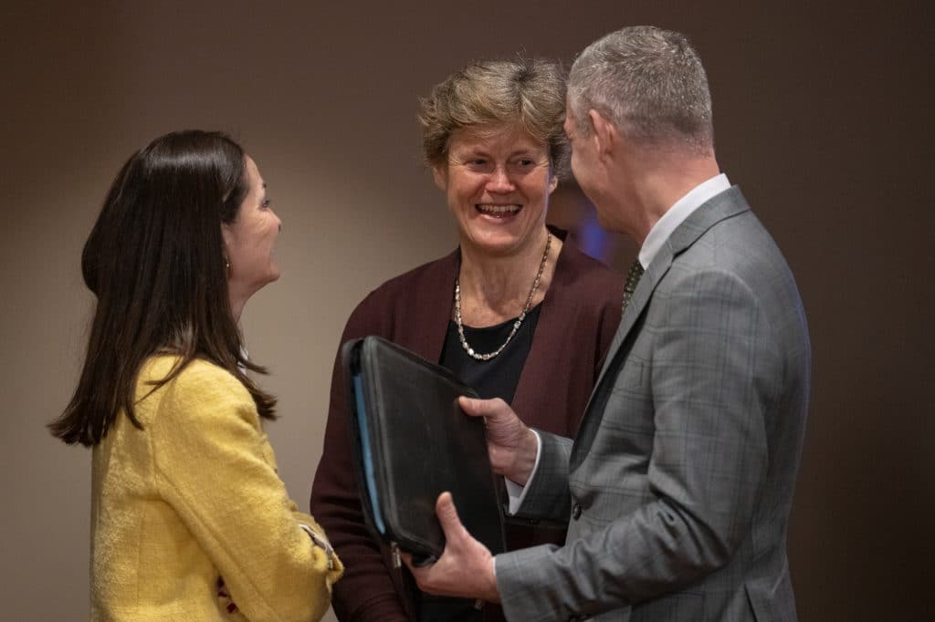 Christina Markus Lassen fastafulltrúi Danmerkur hjá Sameinuðu þjóðunum ræðir við starfssistykin sín Barbara Woodward frá Bretlandi og Jérôme Bonnafont frá Frakklandi.
