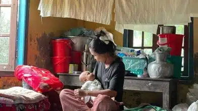 Rohingja-kona á flótta.