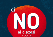 scritta: "dì NO ai discorsi d'odio" su sfondo blu e dentro fumetto rosso