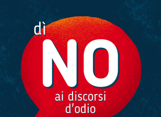 scritta: "dì NO ai discorsi d'odio" su sfondo blu e dentro fumetto rosso