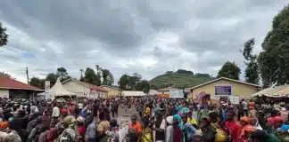 Recently arrived Congolese refugees at the Nyakabande Transit Centre in southwest Uganda, which is operating at six times its initial capacity. © UNHCR/Yonna Tukundane