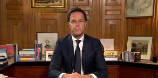 COVID-19: premier Mark Rutte in historische toespraak “ik reken op u” Rutte tijdens zijn toespraak vanuit het Torentje