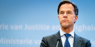 Nederland verscherpt maatregelen om de verspreiding van het coronavirus tegen te gaan. Mark Rutte tijdens persconferentie