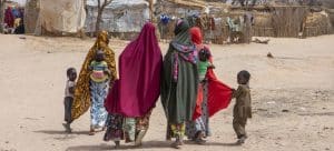 Niger-familie-flyktning