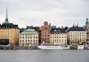 En stadssilhuett över Stockholm med vy över vattnet